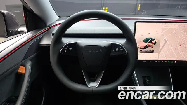 Tesla Model Y — Фото автомобиля 19