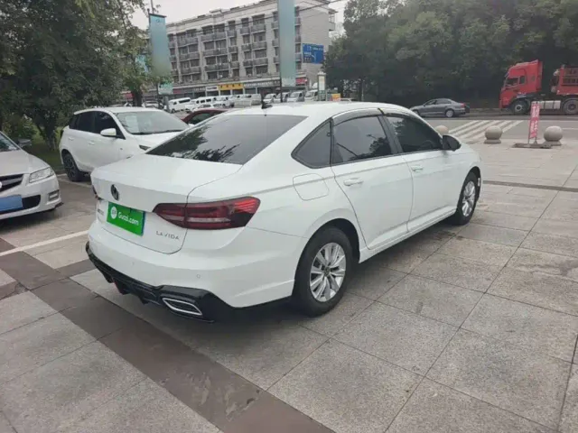 Volkswagen Lavida 2024 Model 1.5L Automatic Delight Edition — Фото автомобиля 6
