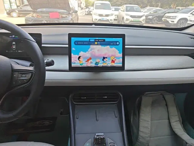 BYD Seal 05 DM-i — Фото автомобиля 12