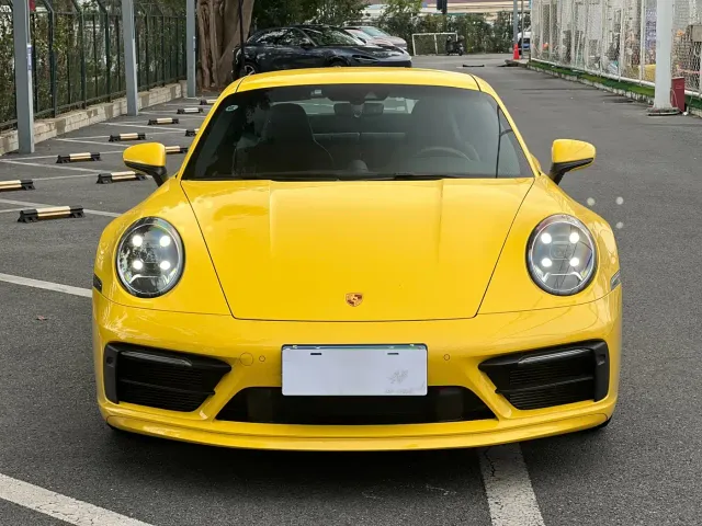 Porsche 911 — Фото автомобиля 2