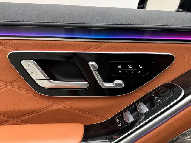 Mercedes-Benz Maybach S-Class — Фото автомобиля 15