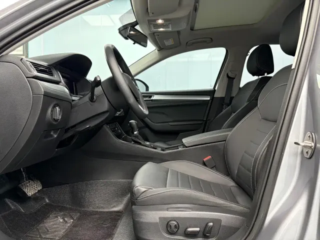 Skoda Superb — Фото автомобиля 4