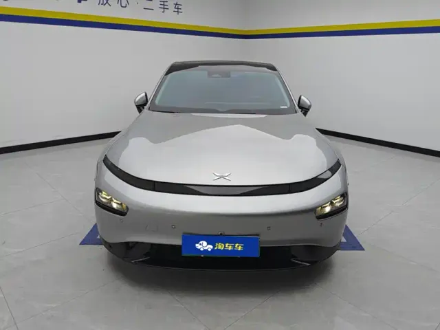 Xpeng P7 — Фото автомобиля 2