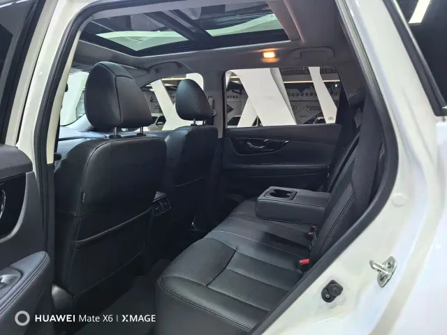 Nissan X-Trail 2022 Facelift 2.0L 2WD Smart Connect Ultimate Edition — Фото автомобиля 15
