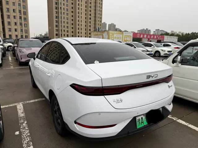 BYD Qin PLUS — Фото автомобиля 9