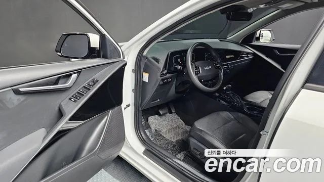 Kia Niro The All New Niro — Фото автомобиля 10