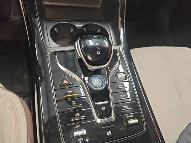 BYD Qin PLUS — Фото автомобиля 17