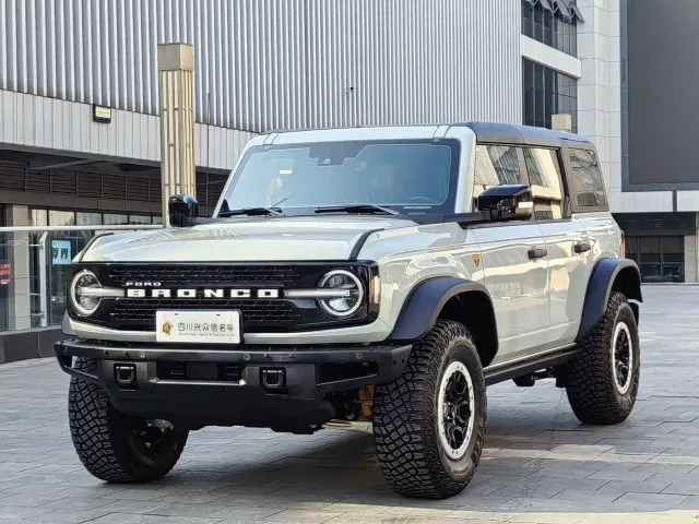 Фотография автомобиля — Ford Bronco