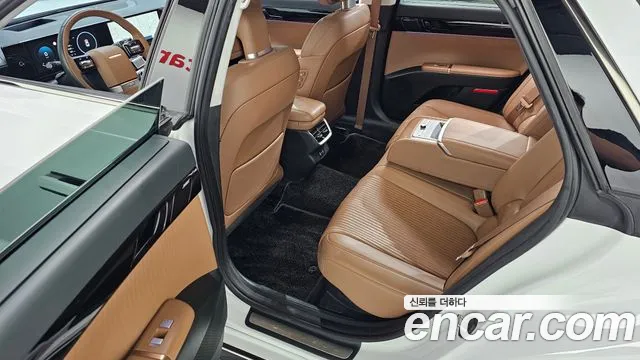 Hyundai Grandeur — Фото автомобиля 12