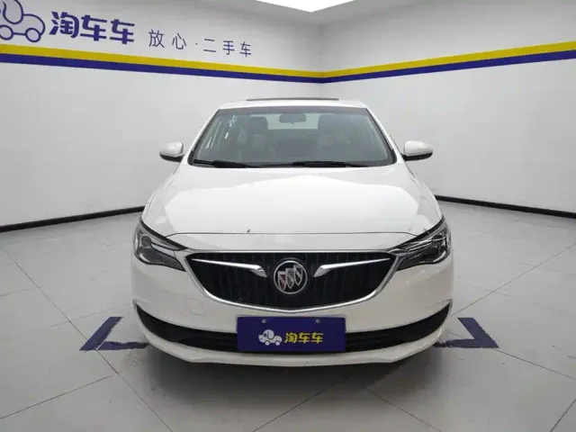 Buick Excelle — Фото автомобиля 2