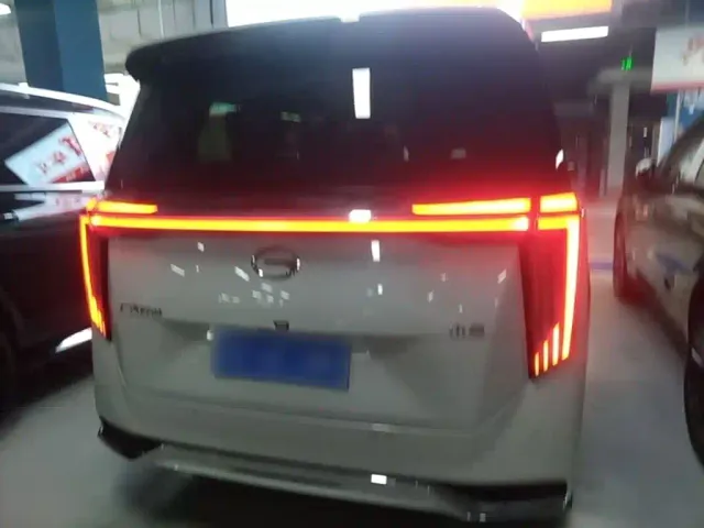 GAC Trumpchi M8 — Фото автомобиля 5