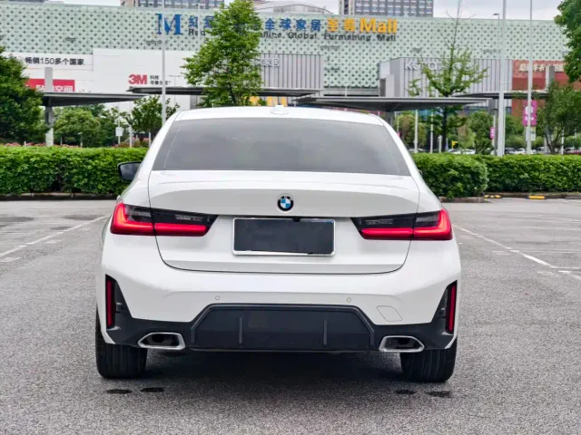 BMW 3 Series — Фото автомобиля 5
