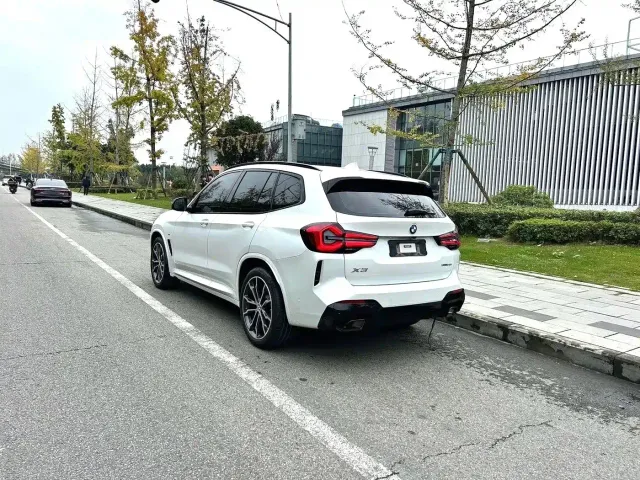 BMW X3 — Фото автомобиля 9