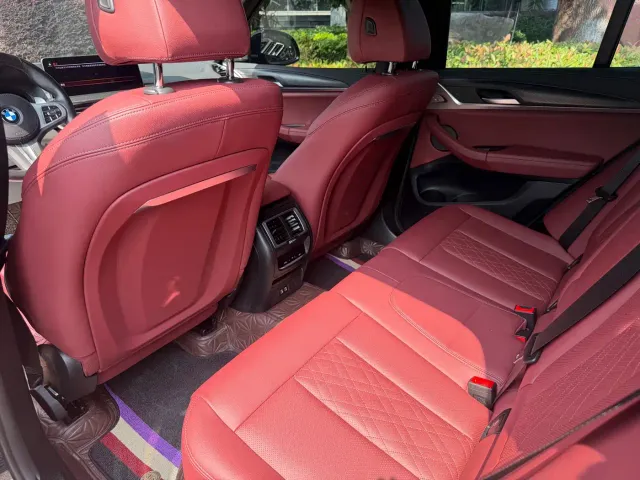 BMW X3 — Фото автомобиля 12