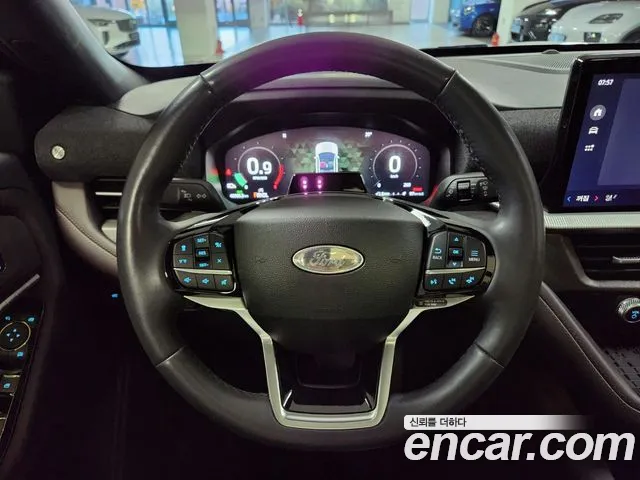 Ford Explorer 6th Gen — Фото автомобиля 16