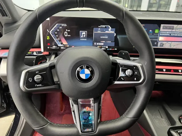BMW 5 Series — Фото автомобиля 13