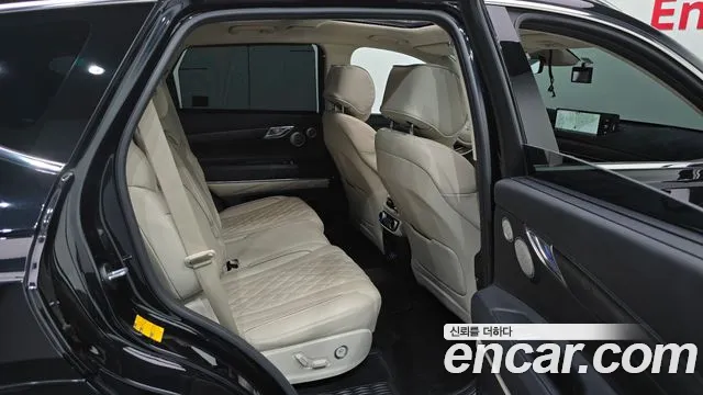 Genesis GV80 — Фото автомобиля 17