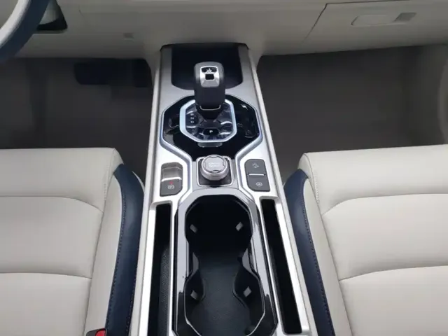 Geely ICON — Фото автомобиля 16