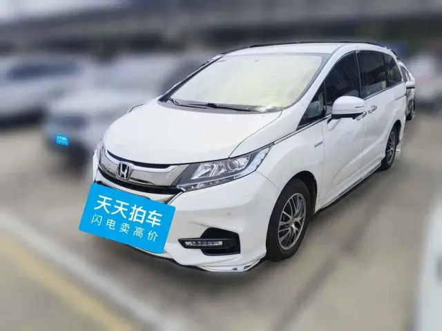 Фотография автомобиля — Honda Odyssey