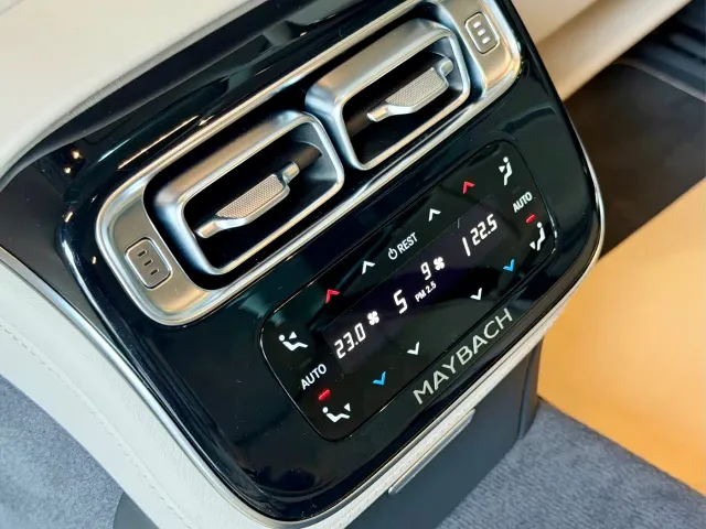 Mercedes-Benz Maybach S-Class — Фото автомобиля 29