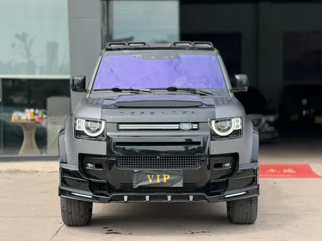 Land Rover Defender — Фото автомобиля 2