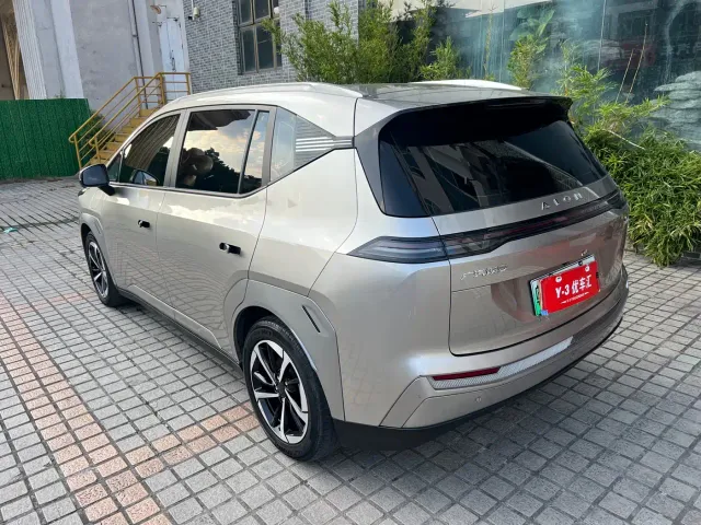 GAC Aion Y — Фото автомобиля 6