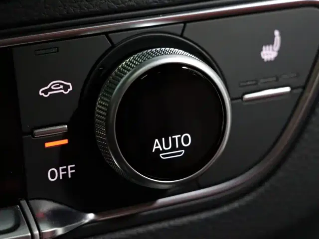 Audi Q5L — Фото автомобиля 12