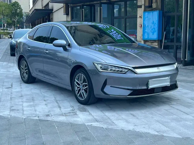 BYD Qin PLUS — Фото автомобиля 2