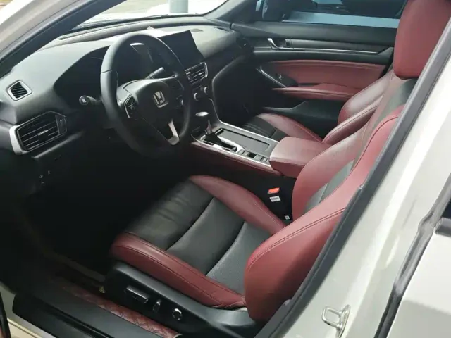 Honda Inspire 2022 260TURBO Premium Joy Edition — Фото автомобиля 9