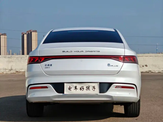 BYD Qin PLUS — Фото автомобиля 8