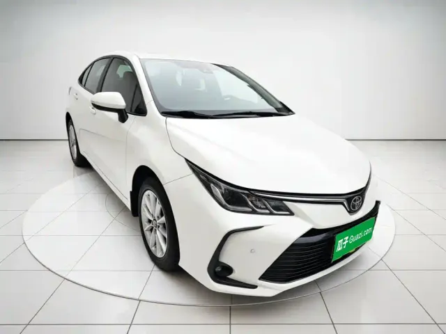 Toyota Corolla — Фото автомобиля 3