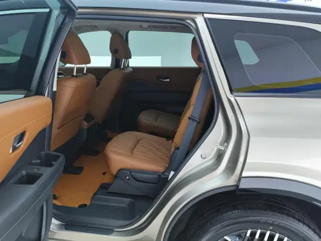 Nissan Terra — Фото автомобиля 11