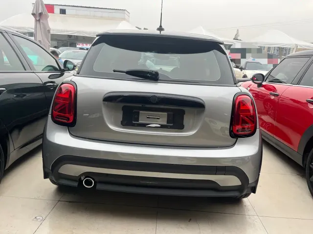 MINI Hatch — Фото автомобиля 7