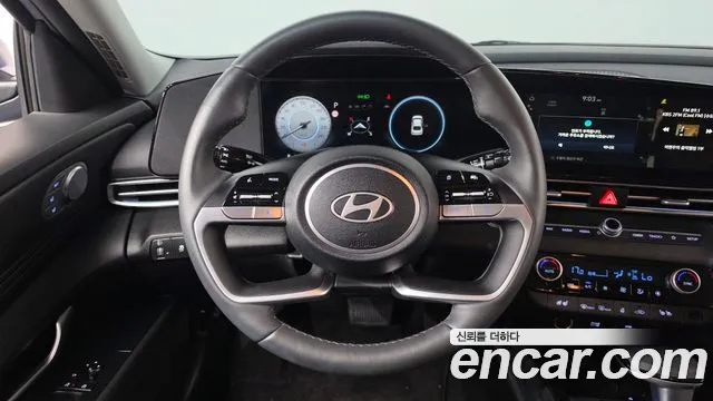 Hyundai AVANTE Новый Avante (CN7) — Фото автомобиля 13