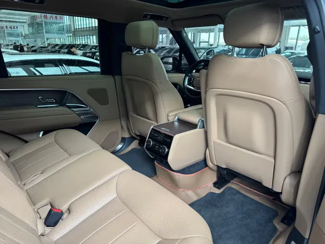 Land Rover Range Rover — Фото автомобиля 12