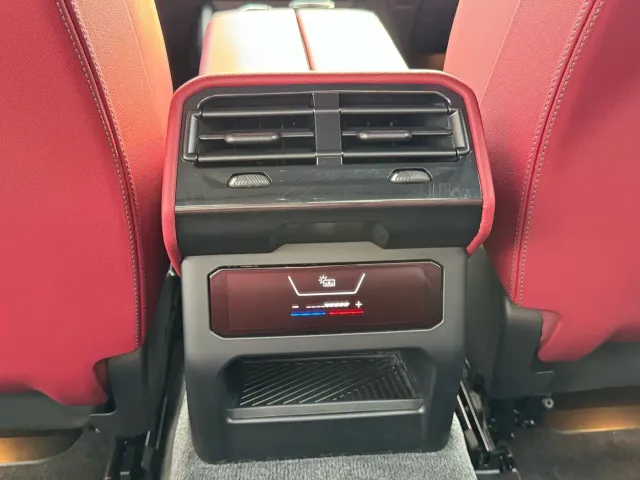 BMW 5 Series — Фото автомобиля 23