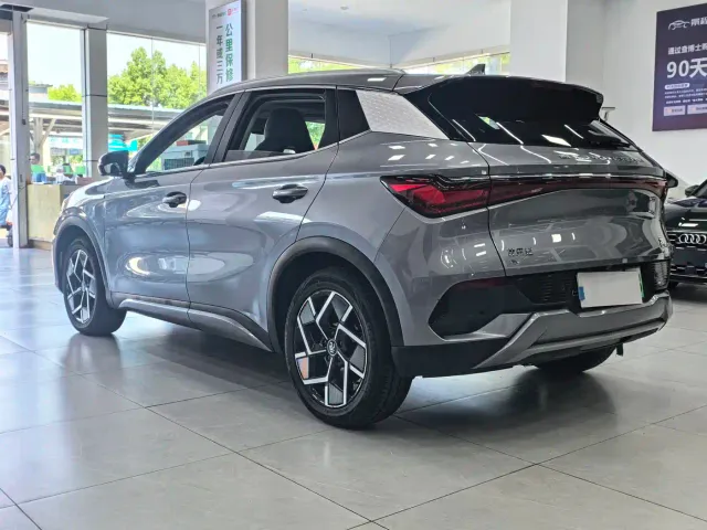 BYD Yuan PLUS — Фото автомобиля 17