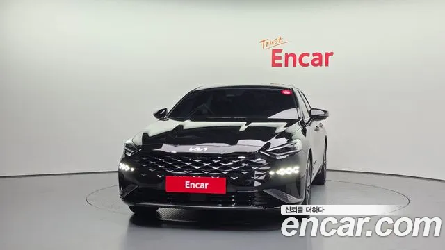 Kia K8 Signature — Фото автомобиля 3