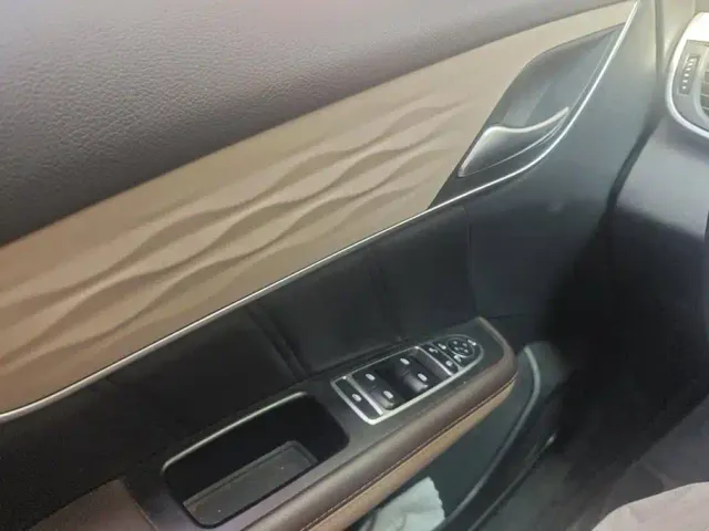 BYD Song MAX — Фото автомобиля 7