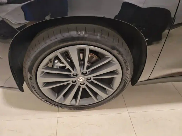 Leapmotor C16 — Фото автомобиля 22