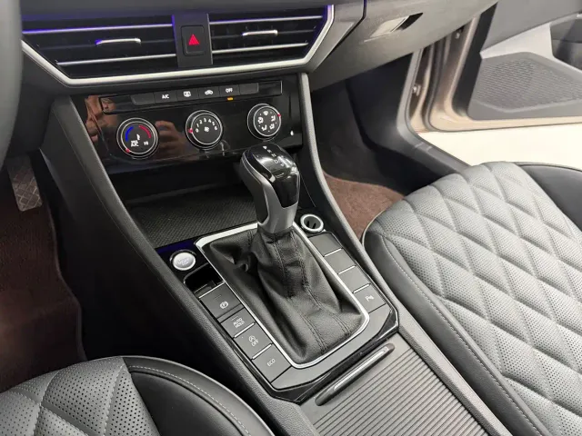 Volkswagen Sagitar — Фото автомобиля 17