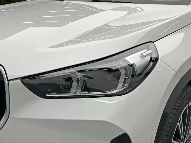 BMW X1 — Фото автомобиля 9