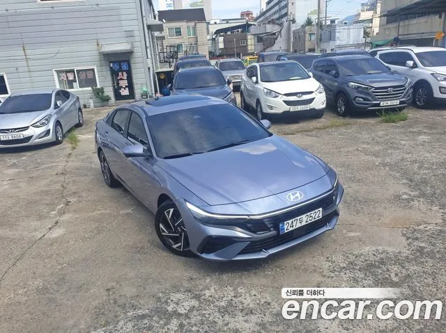 Hyundai AVANTE Новый Avante (CN7) — Фото автомобиля 3