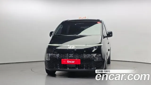 Hyundai Staria — Фото автомобиля 3