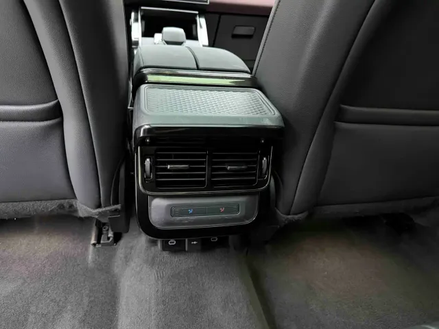 Land Rover Range Rover Evoque — Фото автомобиля 8