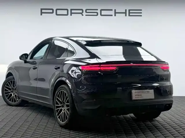 Porsche Cayenne — Фото автомобиля 5