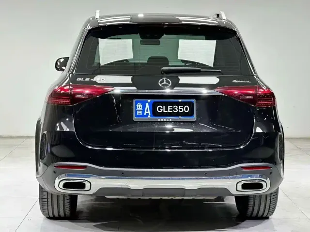 Mercedes-Benz GLE-Class — Фото автомобиля 9