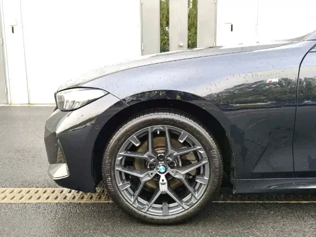 BMW 3 Series — Фото автомобиля 4