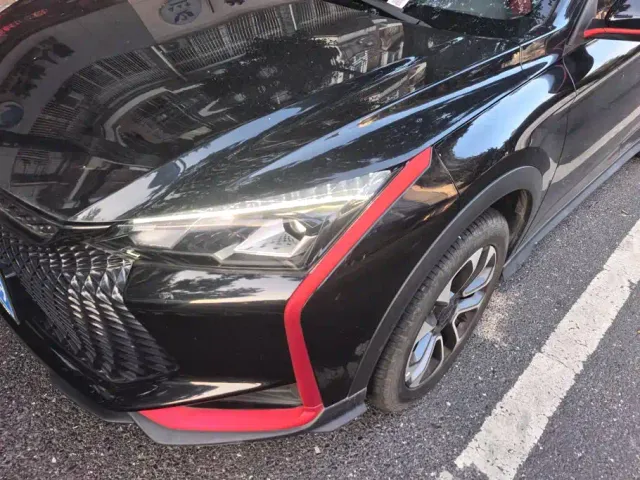 Dongfeng Yixuan GS — Фото автомобиля 5