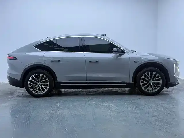Nio EC6 — Фото автомобиля 10